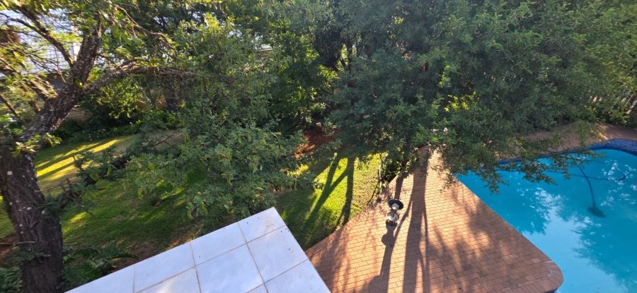 5 Bedroom Property for Sale in Wilkoppies North West